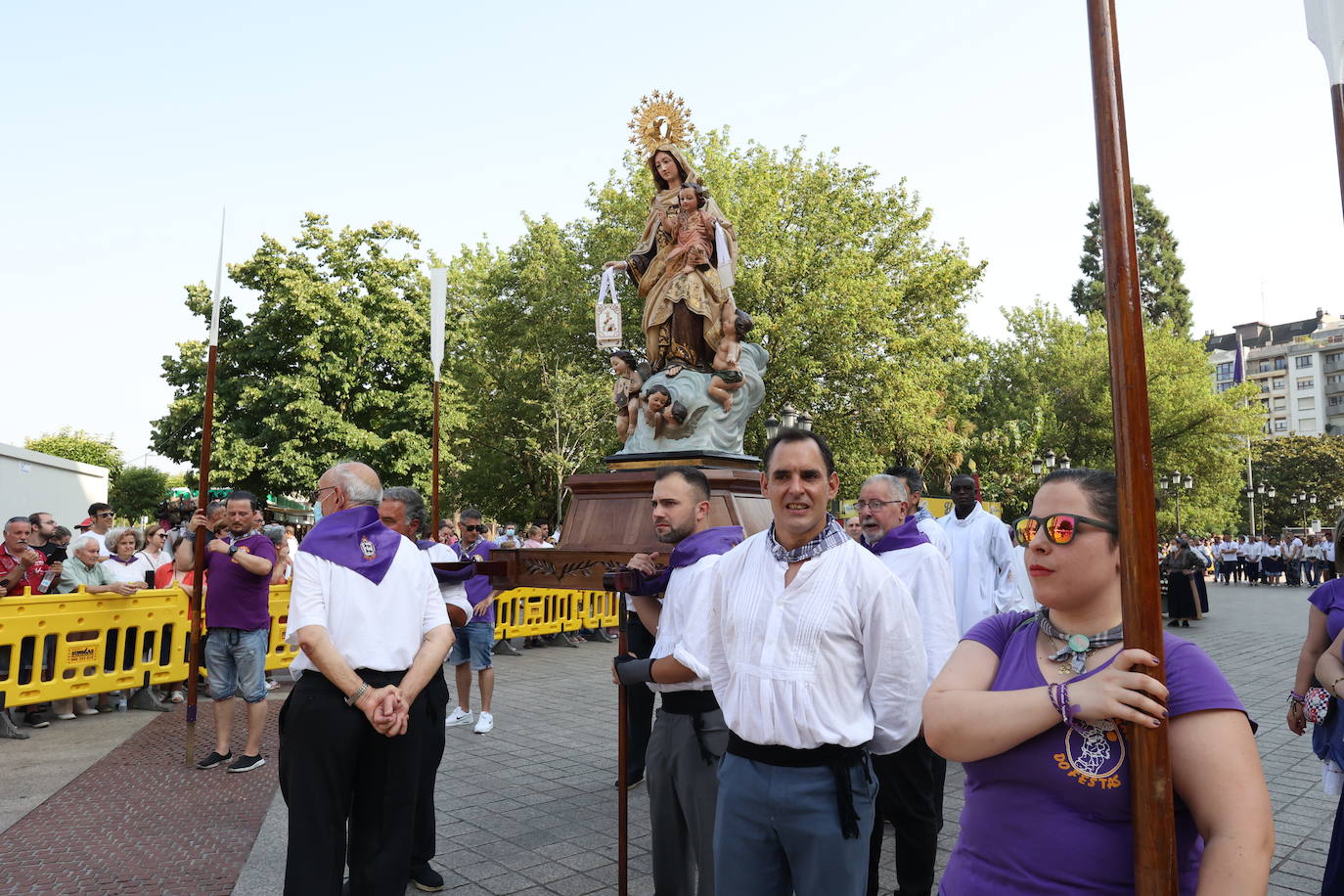 Fotos: Santurtzi rinde homenaje a la Virgen del Carmen