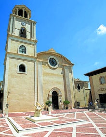 Imagen secundaria 2 - La calma de una microciudad en el paraíso de los rascacielos