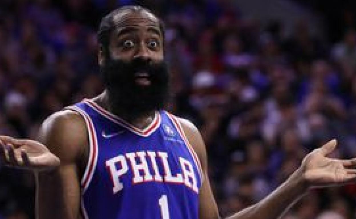 Hardenek soldata milioidunari uko egin dio Philadelphian, taldeak fitxaketak egin ditzan