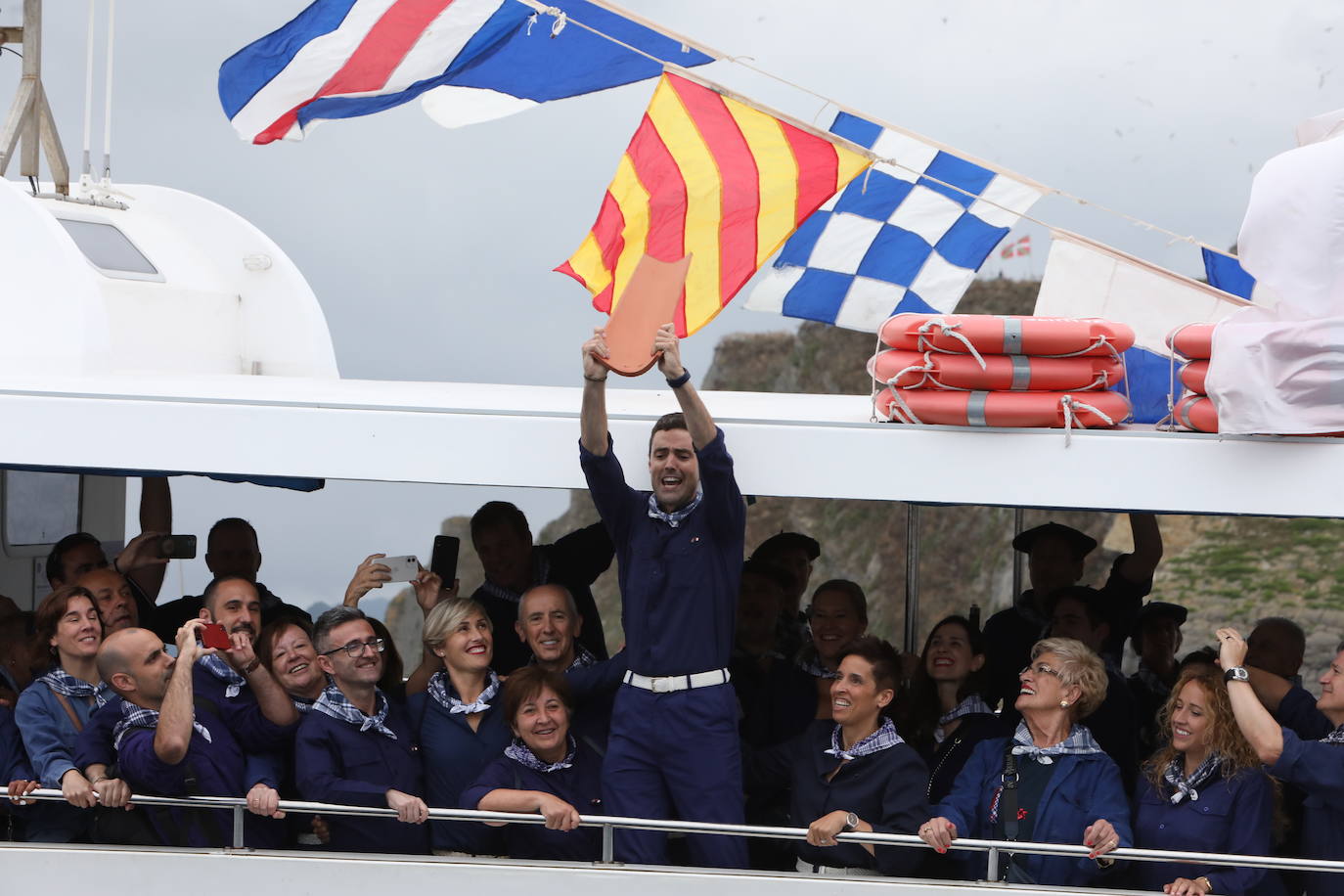 Otra teja para Izaro