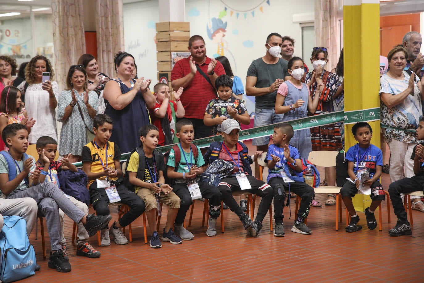 Fotos: Así ha sido la llegada de los niños saharauis a Álava