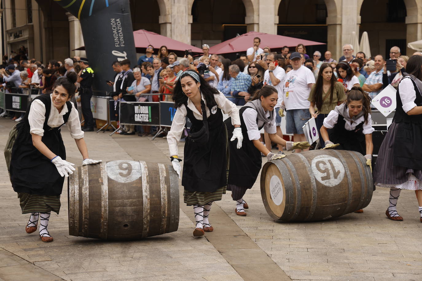 Fotos: Así ha transcurrido la Carrera de Barricas