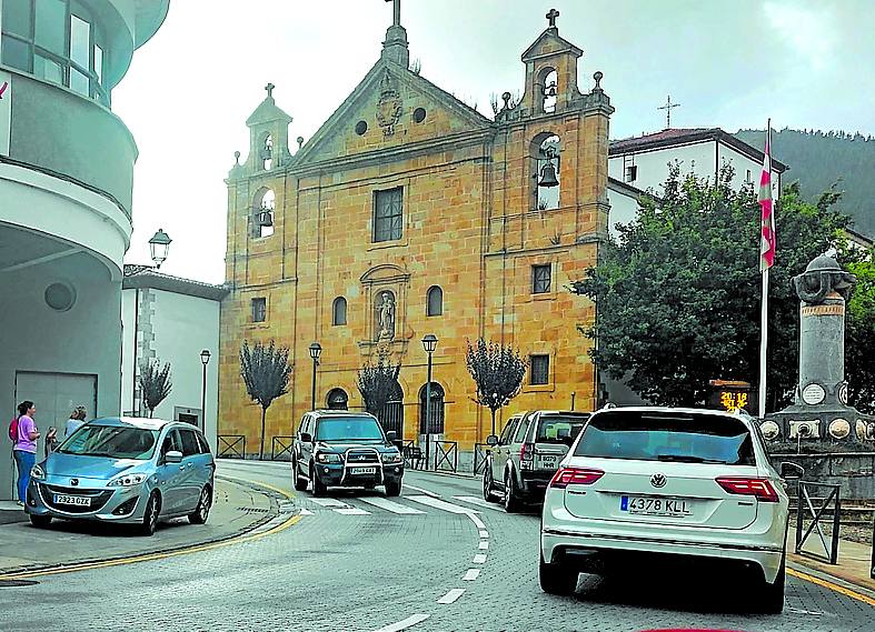 La ausencia de vías alternativas condiciona el desarrollo de Markina. 