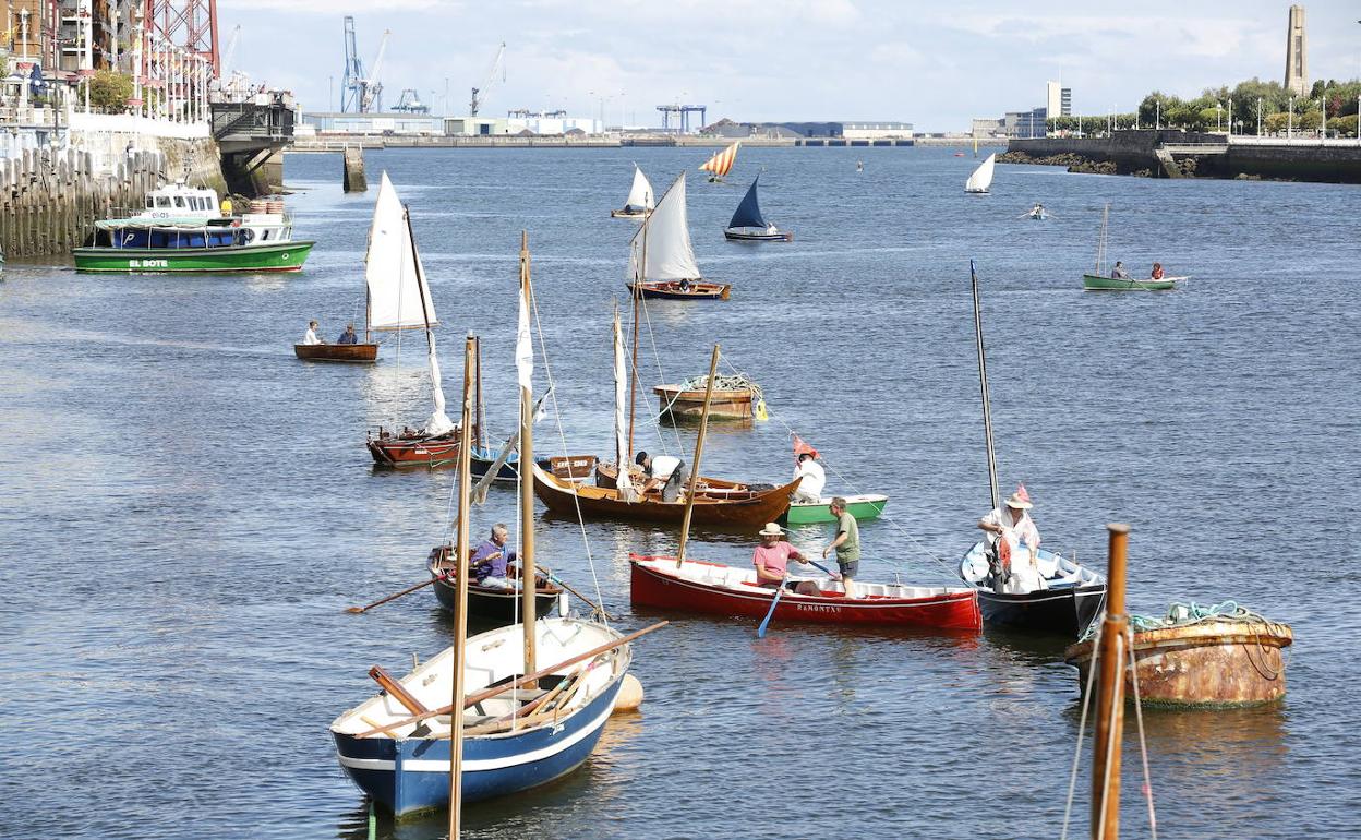 La fiesta de los bateles toma la ría en Portugalete