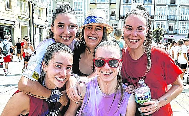 Olatz Moreno, Lorena Vidal, Maitane Braceras, Irati Beltrán y Nerea Rino.