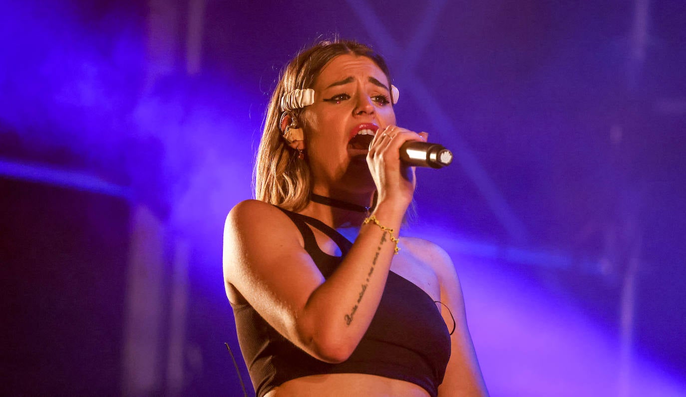 Fotos: Tanxugueiras encandila al público con su poderío gallego