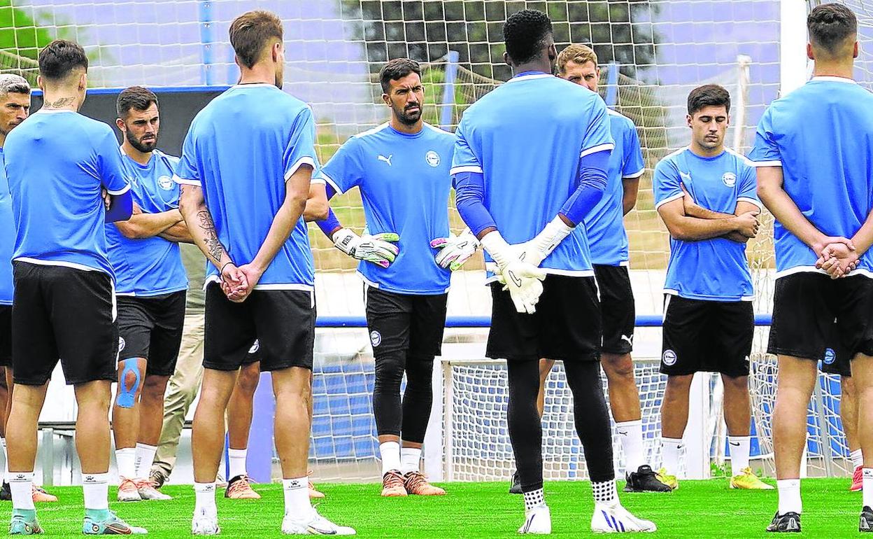 Pacheco se encuentra desde el primer día entrenando con el grupo pero no ha entrado en ninguna de las convocatorias de los amistosos.