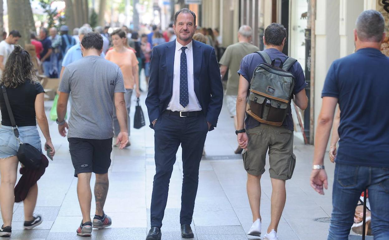 Carlos iturgaiz presidente del PP en el país Vasco.