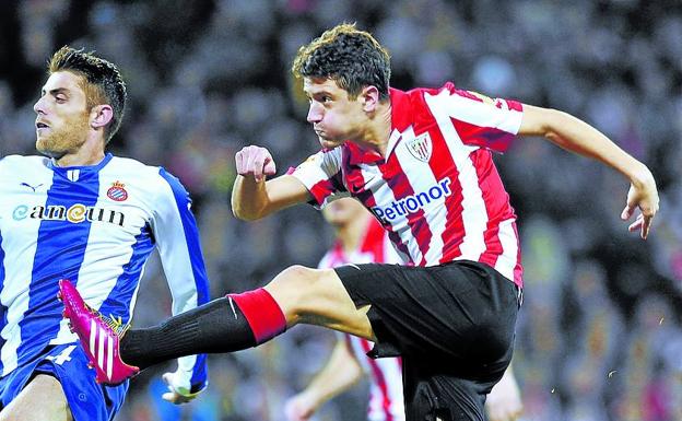 En 2014, ante el Espanyol, en su última campaña en el Athletic. 