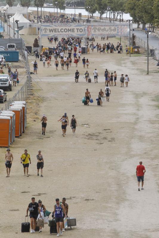 Fotos: Las imágenes del accidente que ha provocado el fuerte viento en el Medusa Festival