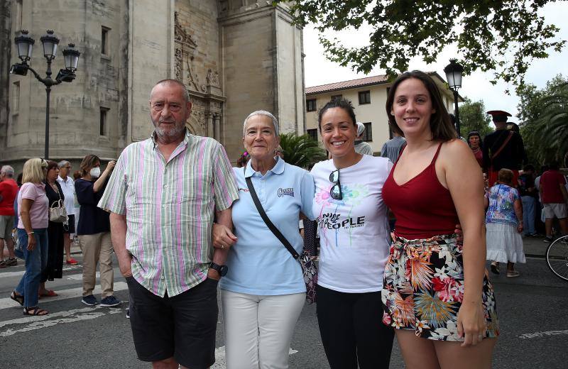 Fotos: Miles de fieles acuden para ver a la &#039;Amatxu&#039; en Begoña