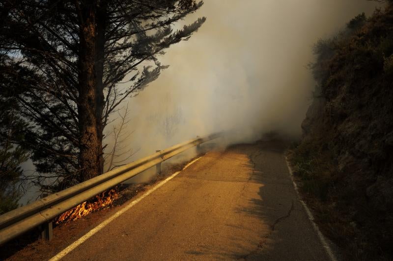 Fotos: Las impresionantes imágenes del incendio de Bejís, en Castellón