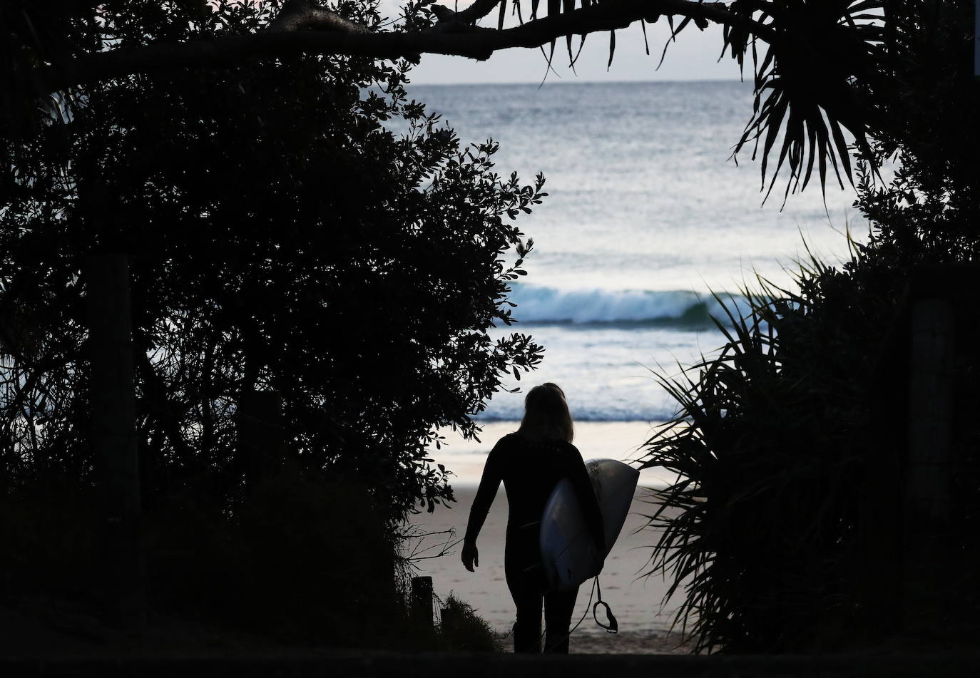 Fotos: Surfeando al amanecer en Australia