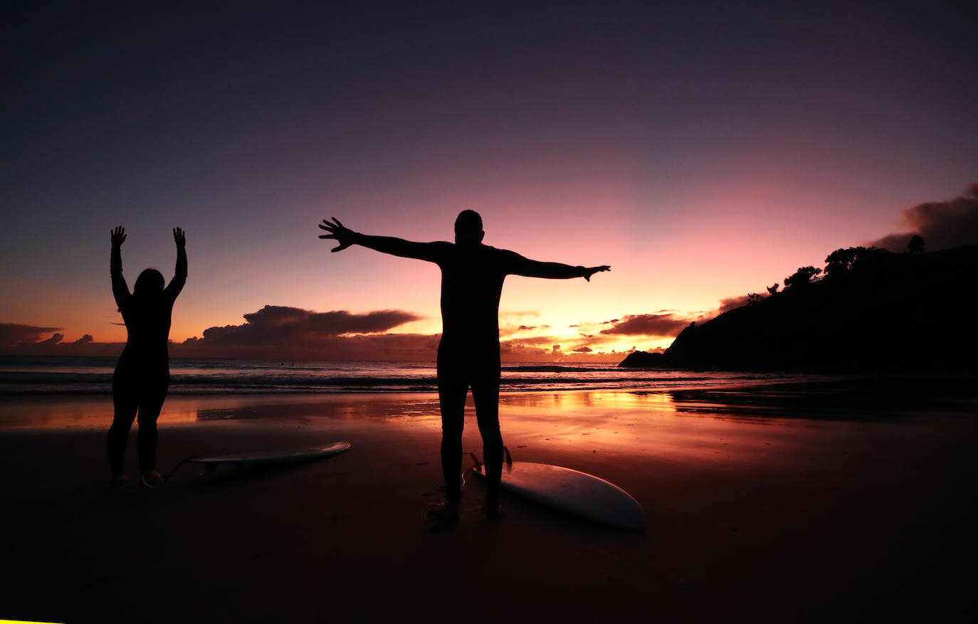 Fotos: Surfeando al amanecer en Australia