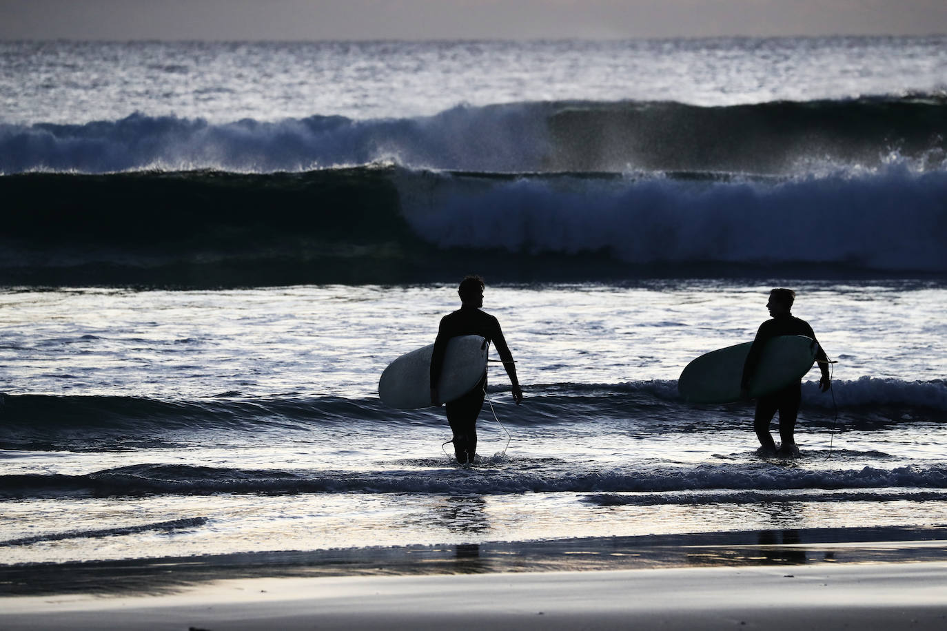 Fotos: Surfeando al amanecer en Australia