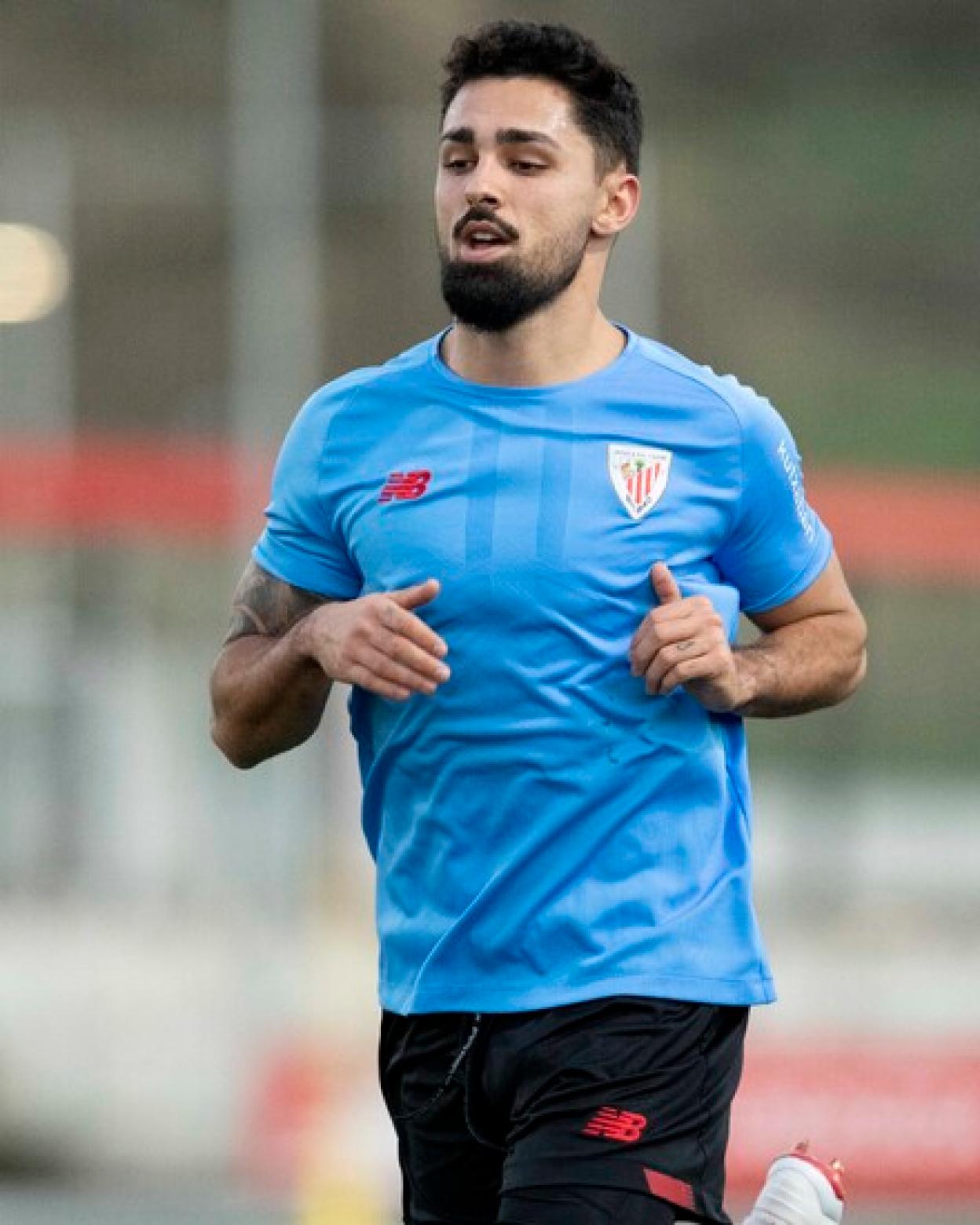 Peru Nolaskoain durante un entrenamiento con el Athletic.