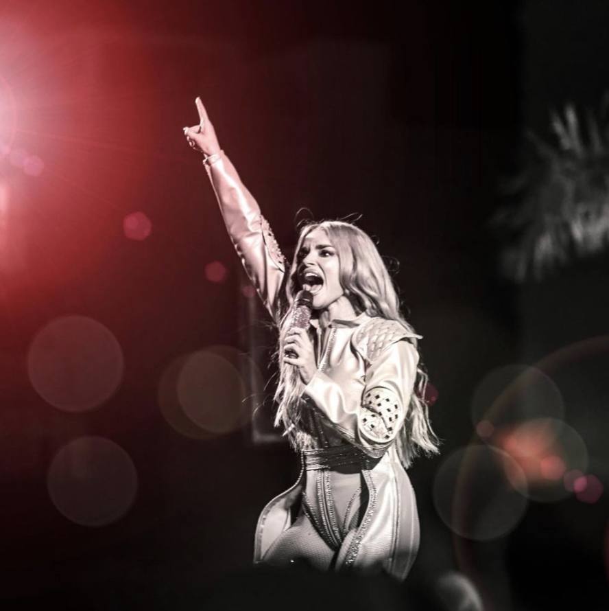 Fotos: Melody: «Un kalimotxo fresquito siempre sienta de maravilla»