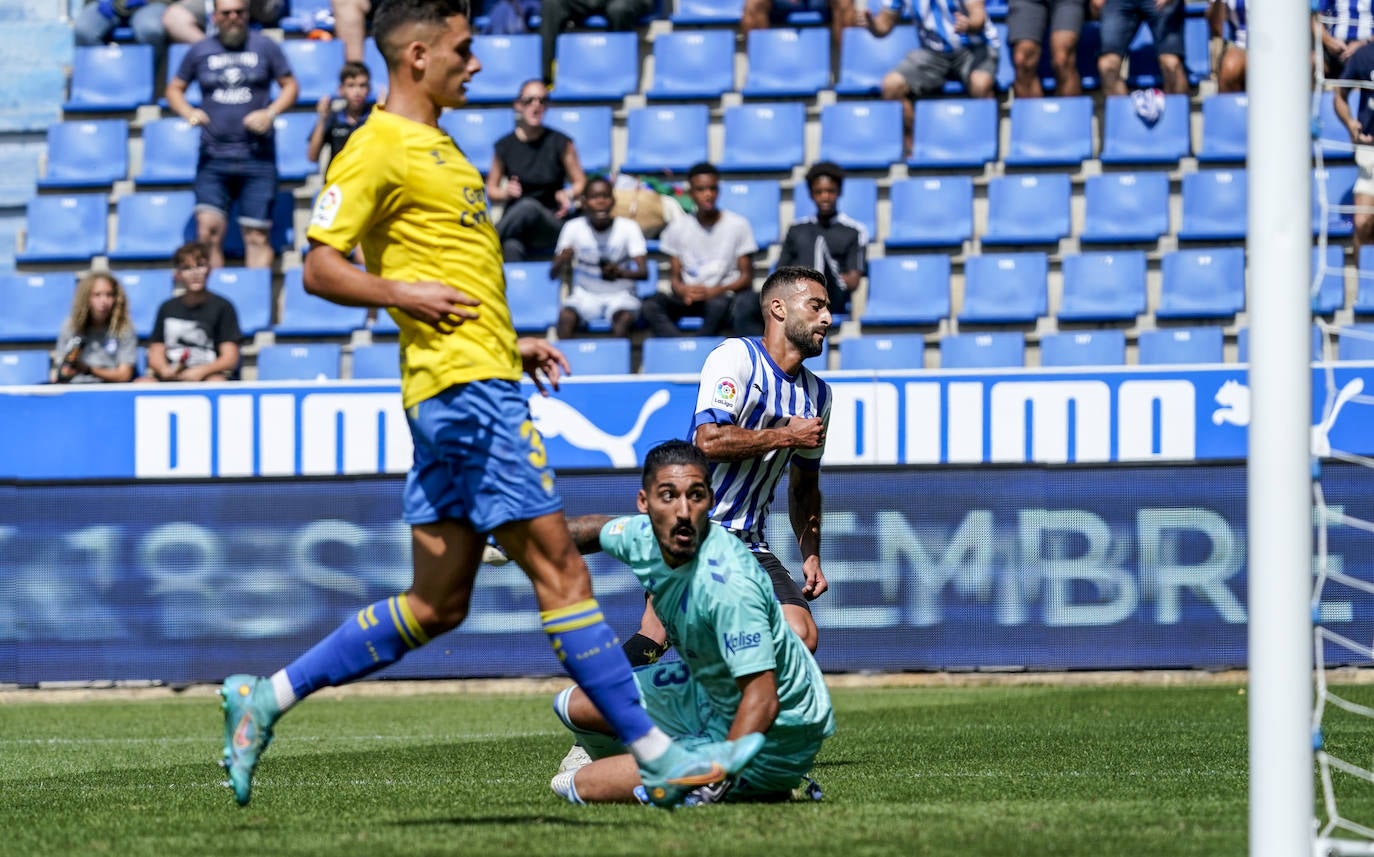 Fotos: Gran ambiente en el Alavés-Las Palmas