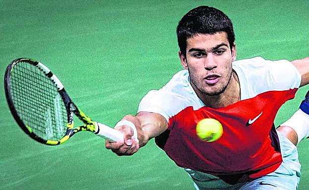 La capacidad del murciano para devolver pelotas que parecen imposibles es extraordinaria.