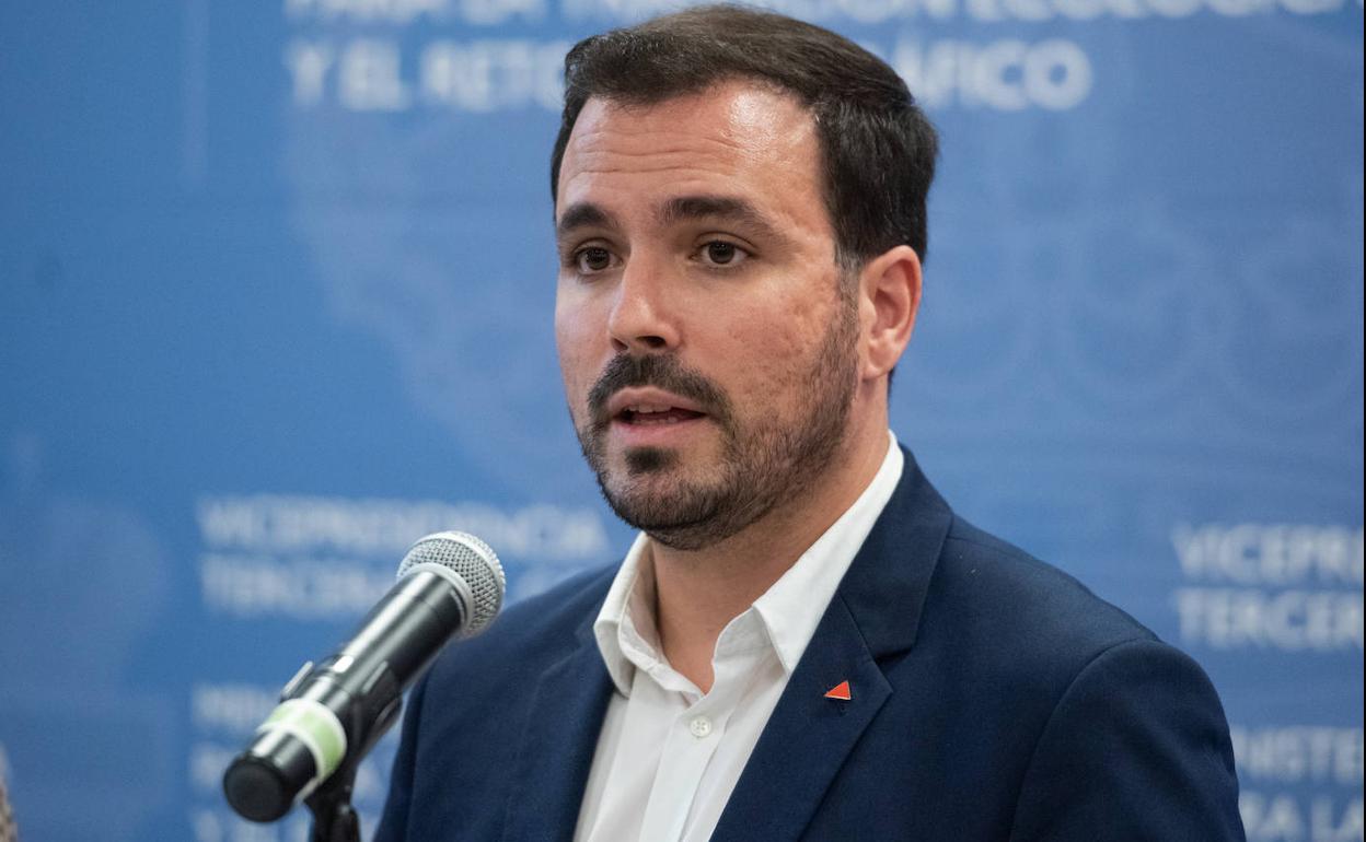 El ministro Alberto Garzón, en una comparecencia ante los medoos.