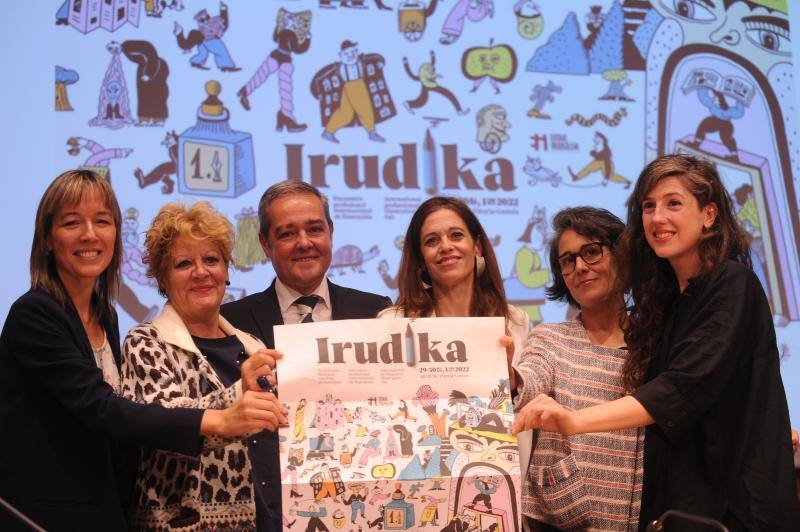 Arantxa Ibáñez de Opacua (Fundación Vital), Ana del Val (Diputación de Álava), 