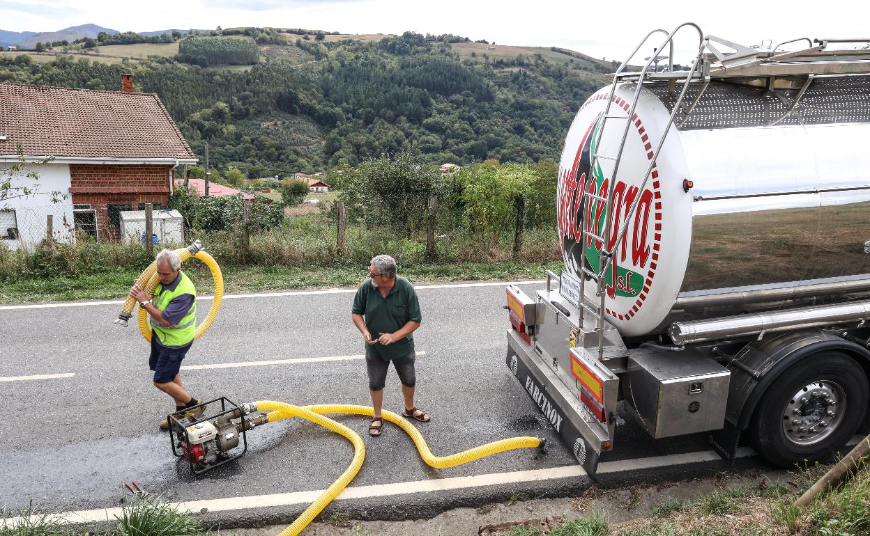 Los camiones, de unos 29.000 litros de capacidad, comenzaron a circular el pasado 14 de septiembre. 