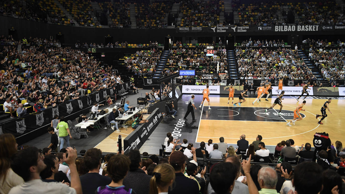 Fotos: Arrollador Bilbao Basket: el Surne gana al Betis (85-70) en Miribilla