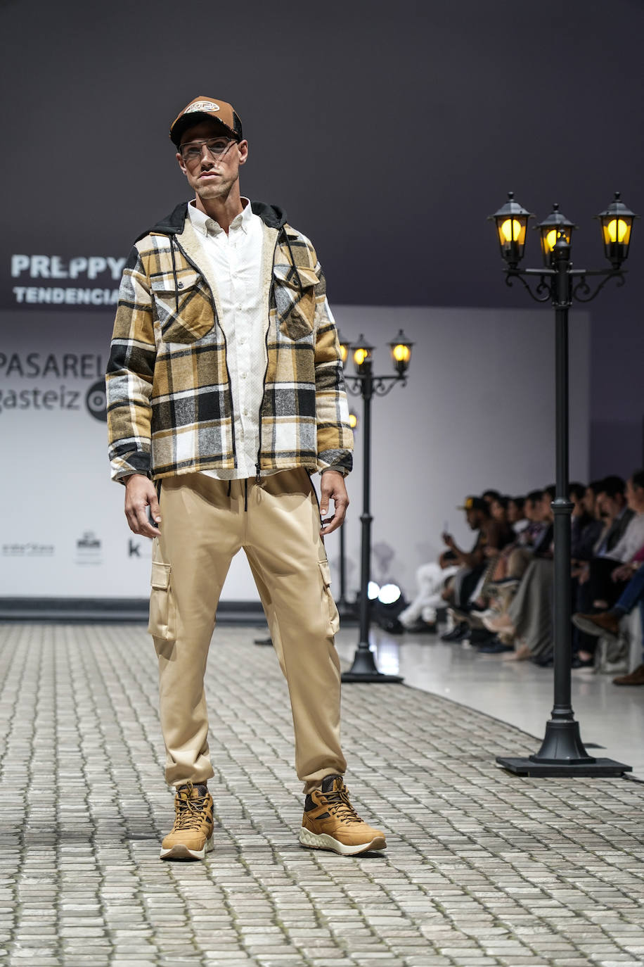 Fotos: Preparados para el frío con moda local. La propuesta de la pasarela Gasteiz On