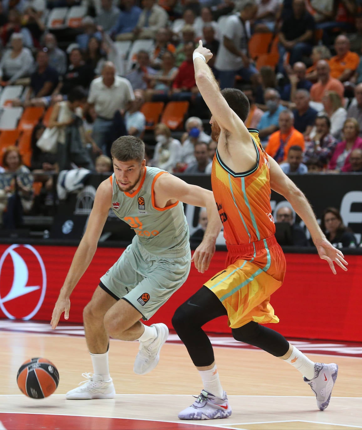 Fotos: Las mejores imágenes del Valencia-Baskonia