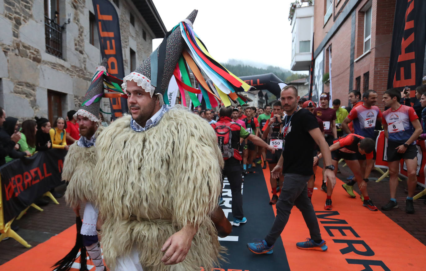 Fotos: Nico Molina se consagra en Zeanuri al ganar la Gorbeia Suzien