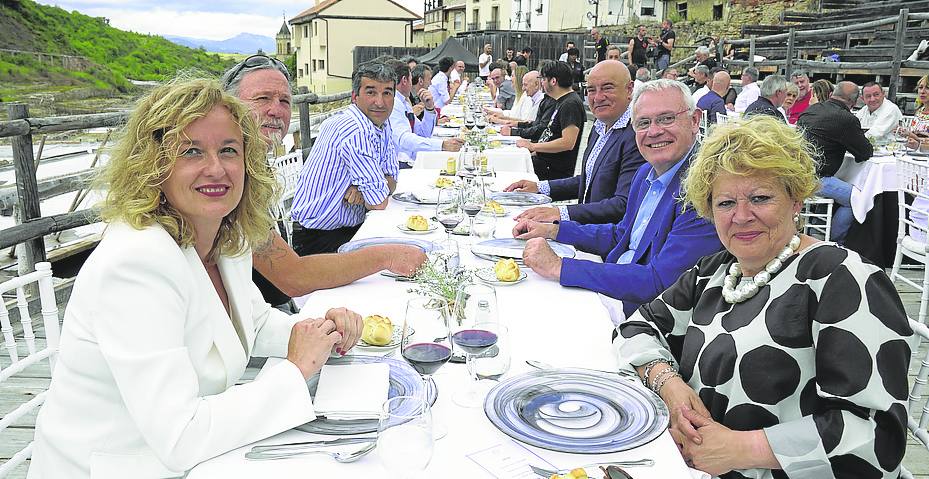 Cristina González, Klemente Pérez de Nanclares, Alberto Plata, Pablo de Oraá, Daniel Solana y Ana del Val.