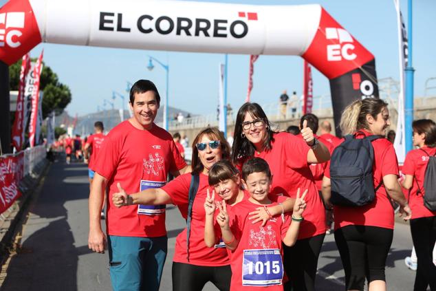 Fotos: Familias unidas y a la carrera en Getxo