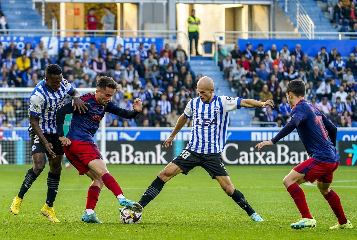 Fotos: Las imágenes del Alavés-Albacete