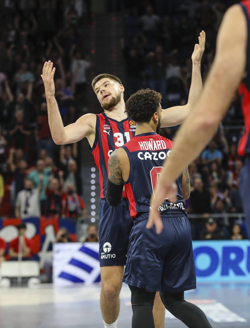 Fotos: Las fotos del Baskonia - Partizan