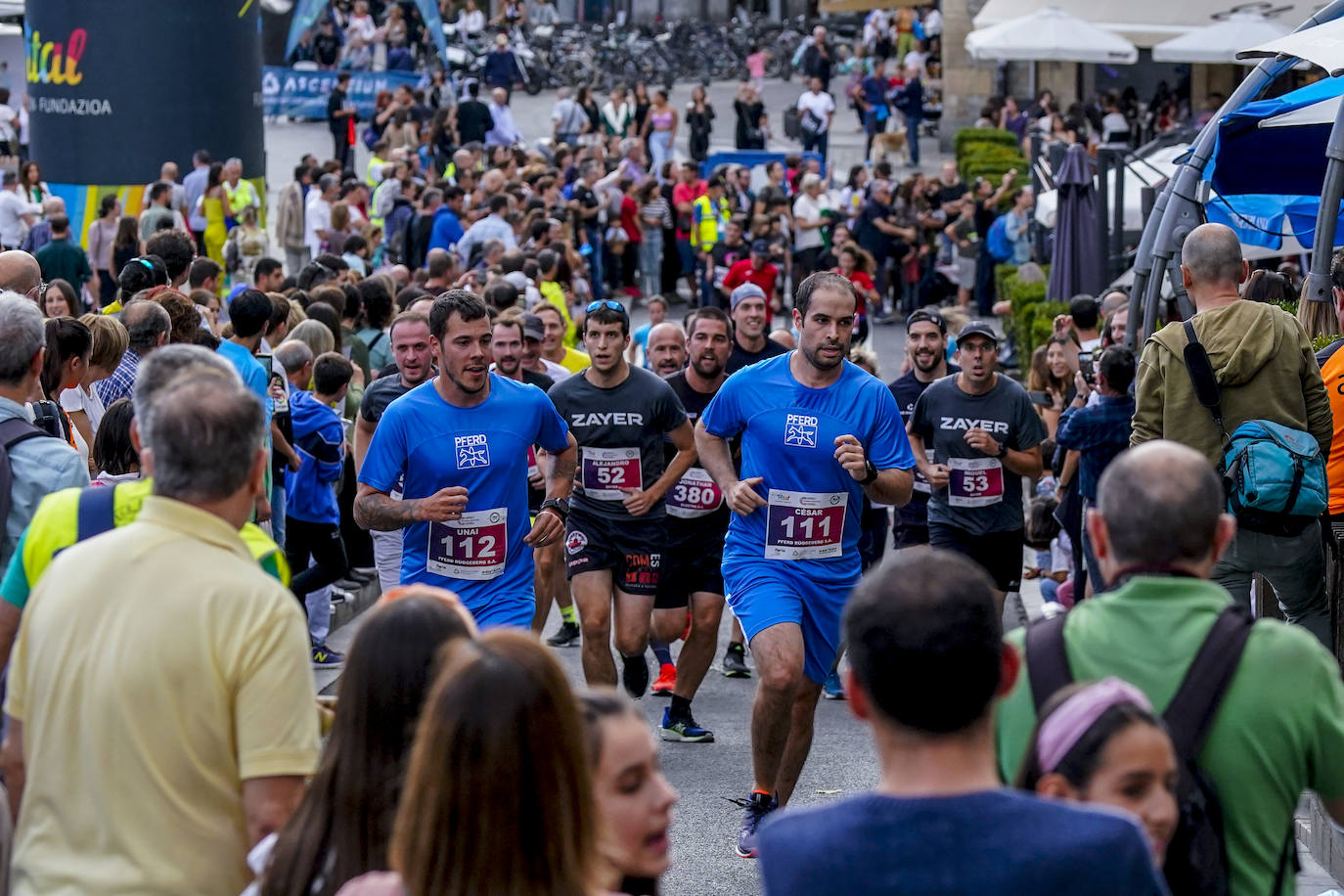 Fotos: La Carrera de Empresas llena de atletismo la &#039;almendra&#039;