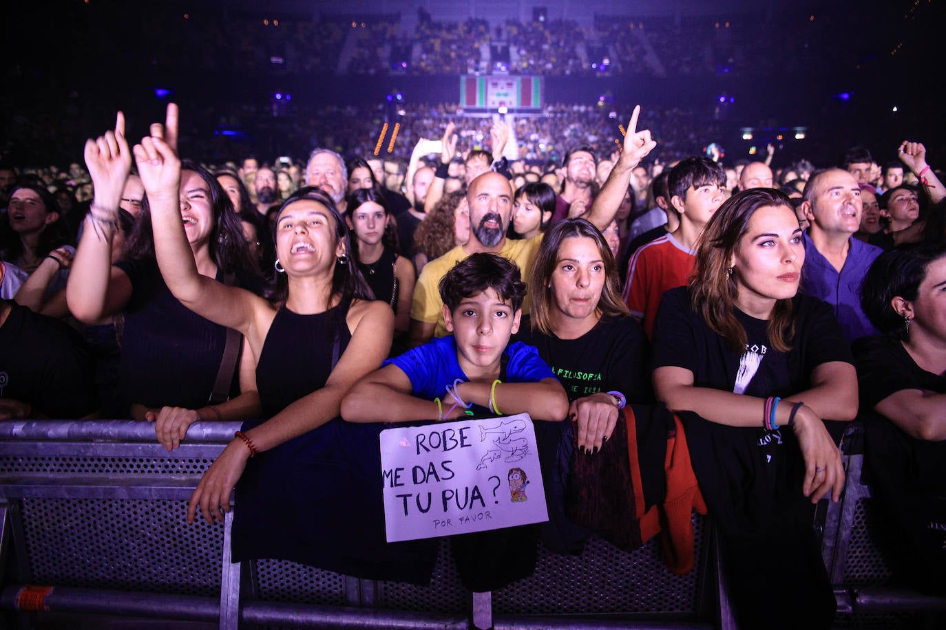 Fotos: Las mejores imágenes del concierto de Robe Iniesta en Bilbao