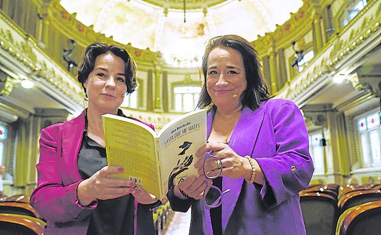 Ana Erostarbe y Rafaela Romero, en la presentación de ayer. 