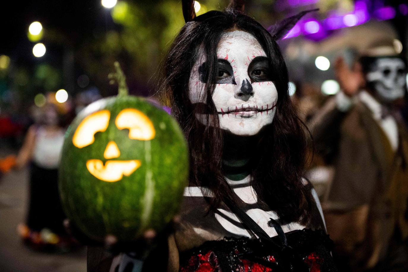 Fotos: Las catrinas toman la Ciudad de México como preámbulo al Día de Muertos