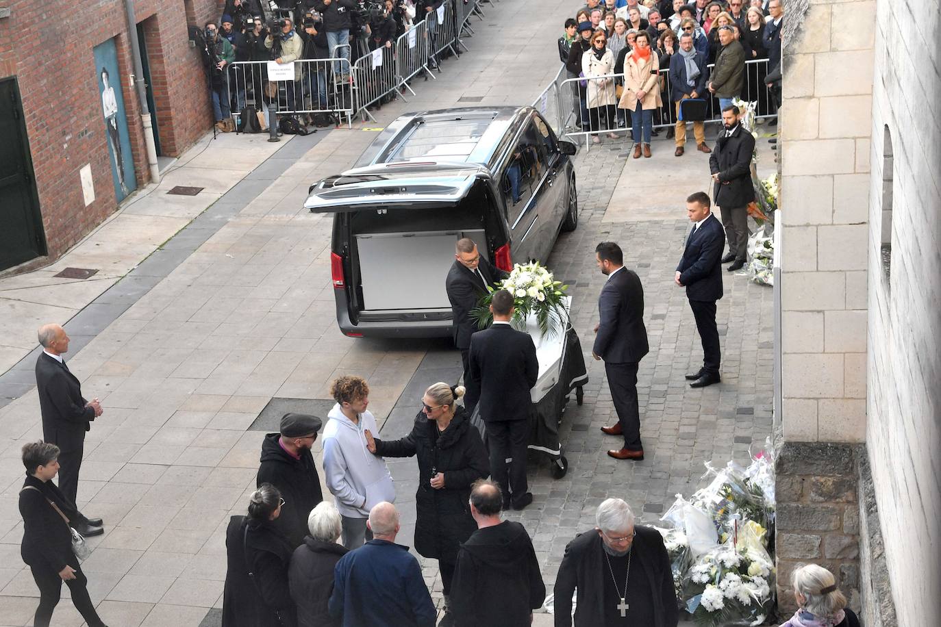 Fotos: Francia despide a la niña Lola