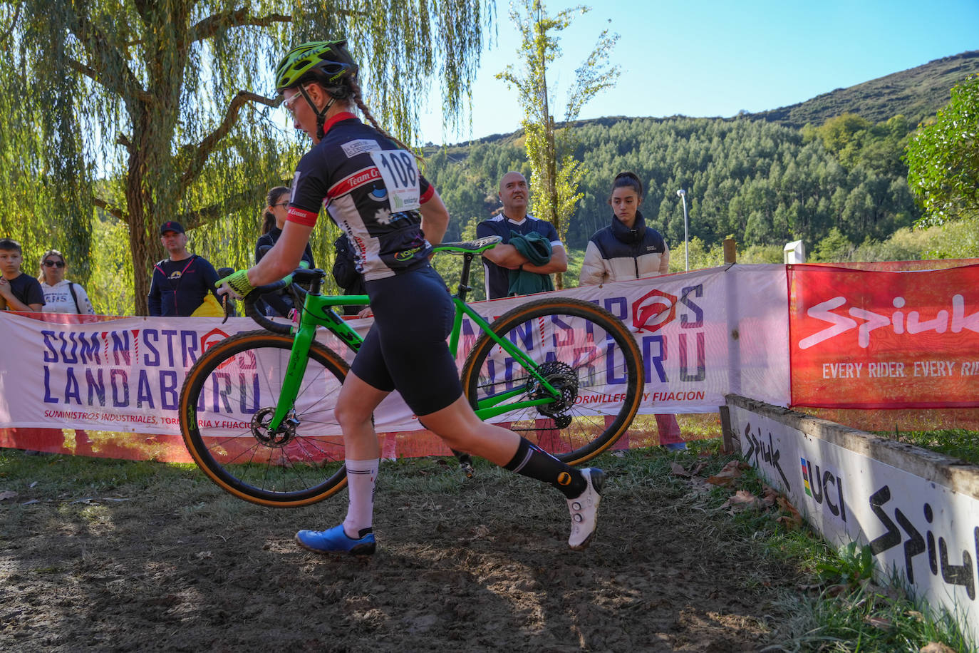 Fotos: Las mejores imágenes del Ciclocross Internacional de Llodio