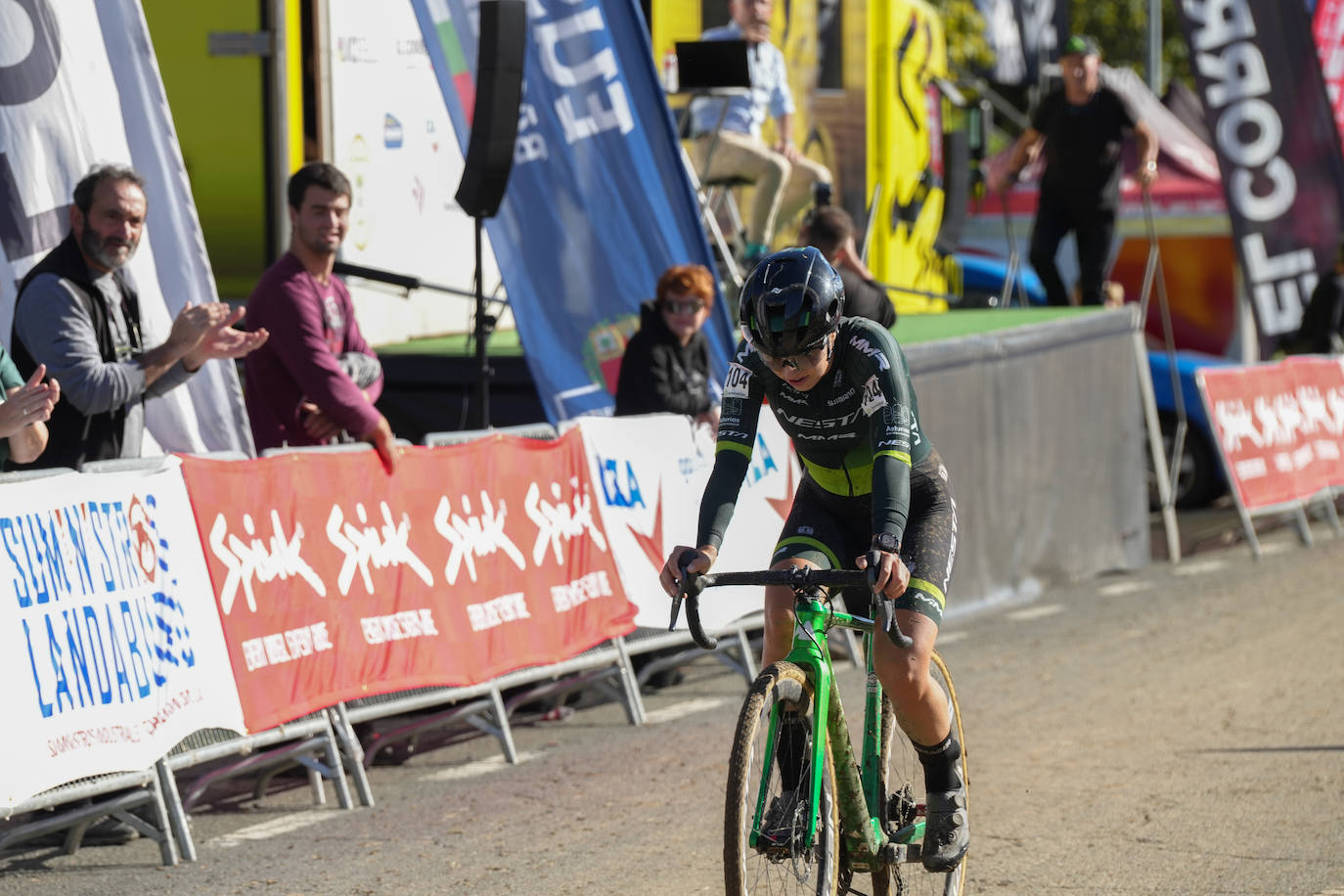 Fotos: Las mejores imágenes del Ciclocross Internacional de Llodio