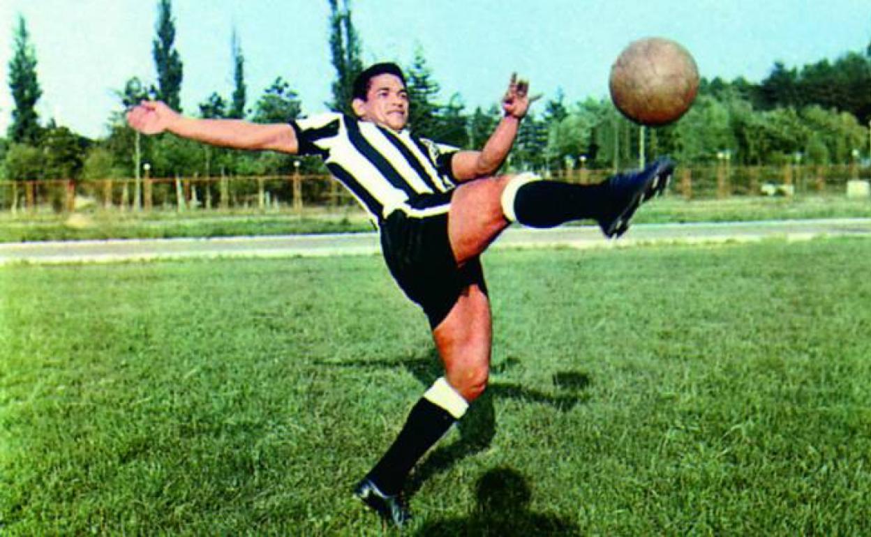 Garrincha, el jugador brasileño favorito de los parias.