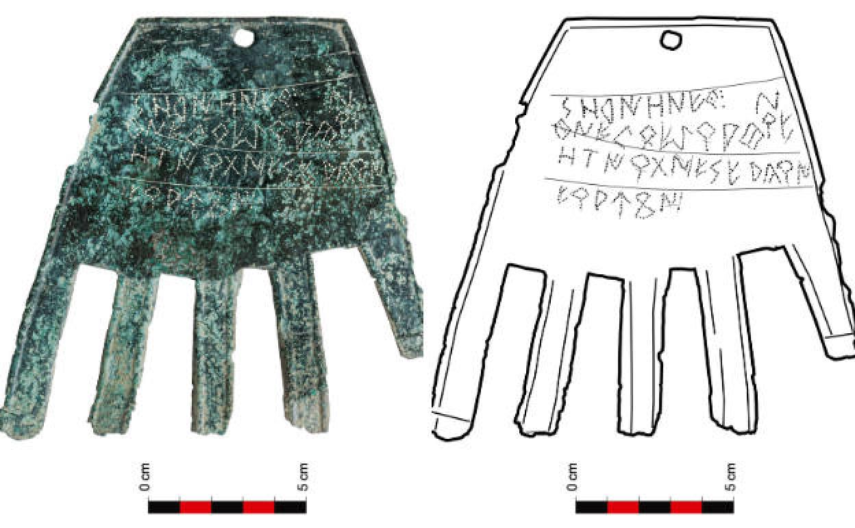Fotografía e ilustración de la pieza con la transcripción del texto.