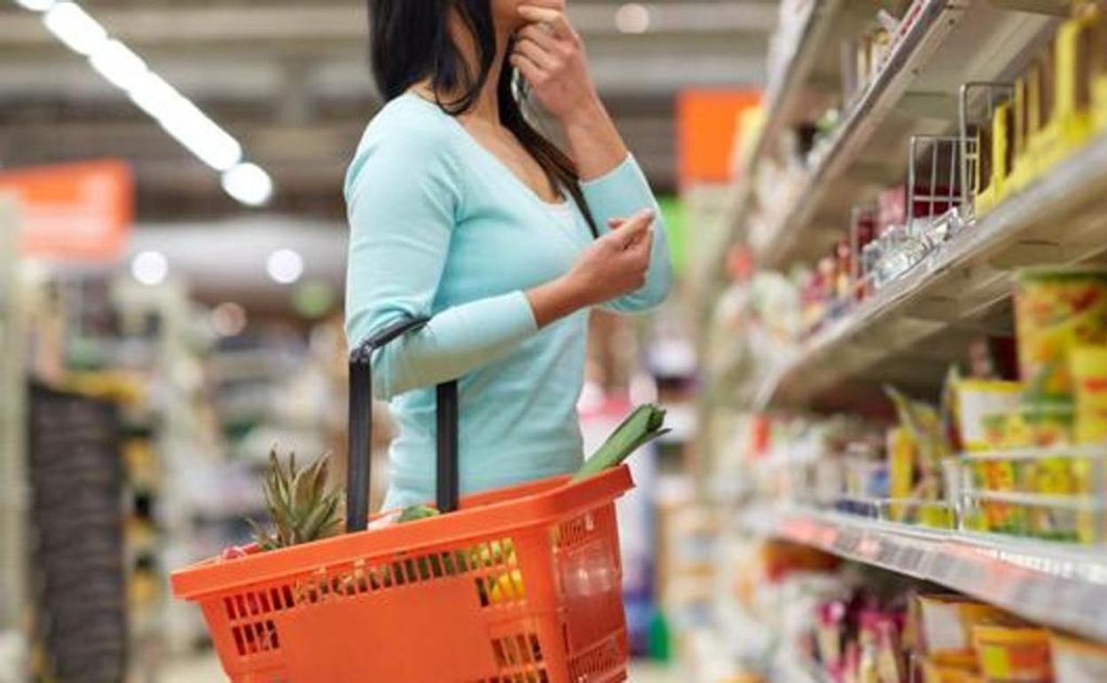Supermercados | Los trucos para no subir los precios de los alimentos | El  Correo