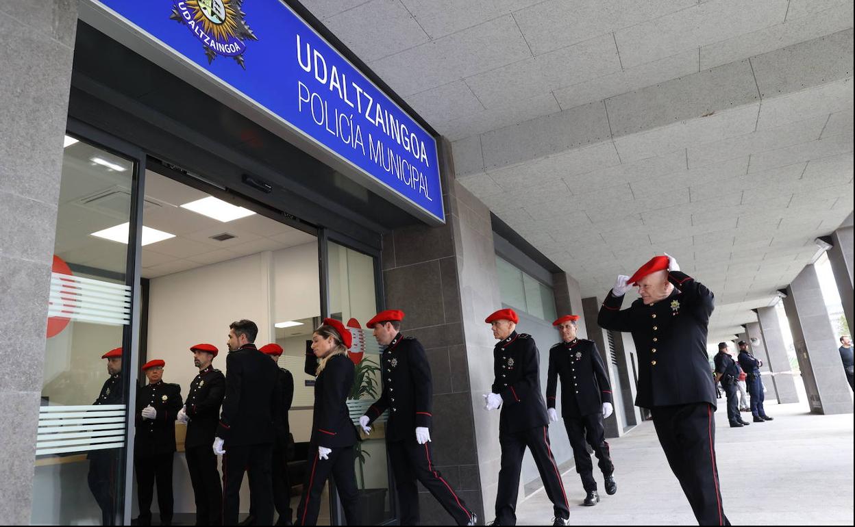 Inauguración de la comisaría de la Policía Local de Deusto el pasado 8 de noviembre. 