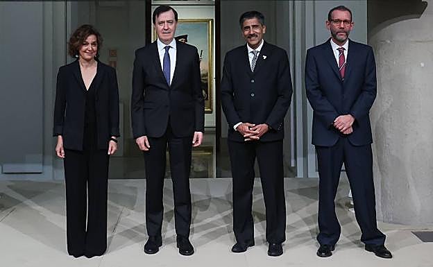 Nuria El Khadir, directora de CBD-Hábitat; Rafael Pardo, director de la Fundación BBVA; Charudutt Mishra, director ejecutivo de International Snow Leopard Trust: Clemente Álvarez, periodista de 'El País' 