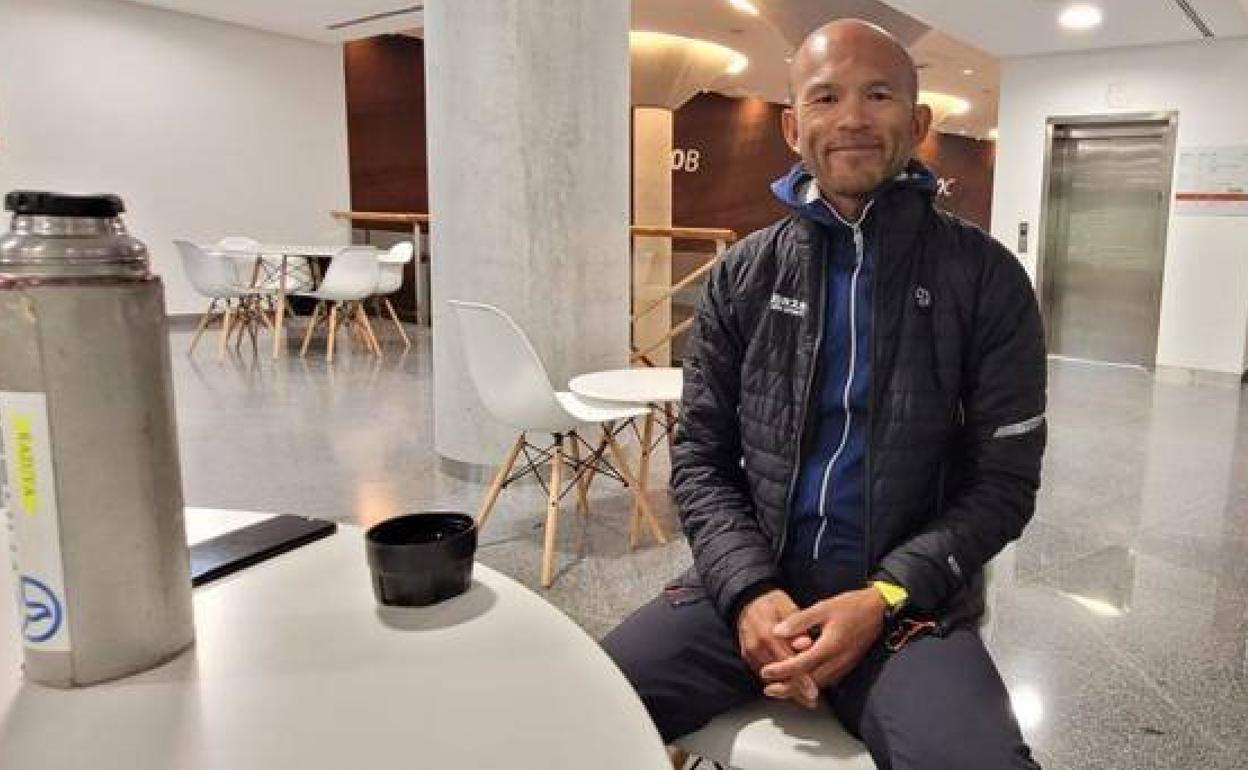 Kazuya Hiraide, durante la entrevista.