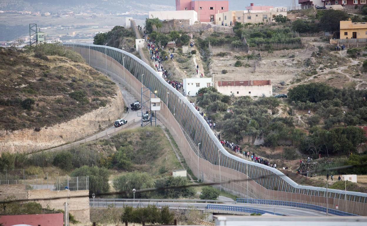 Intento de salto a la valla de Melilla. 