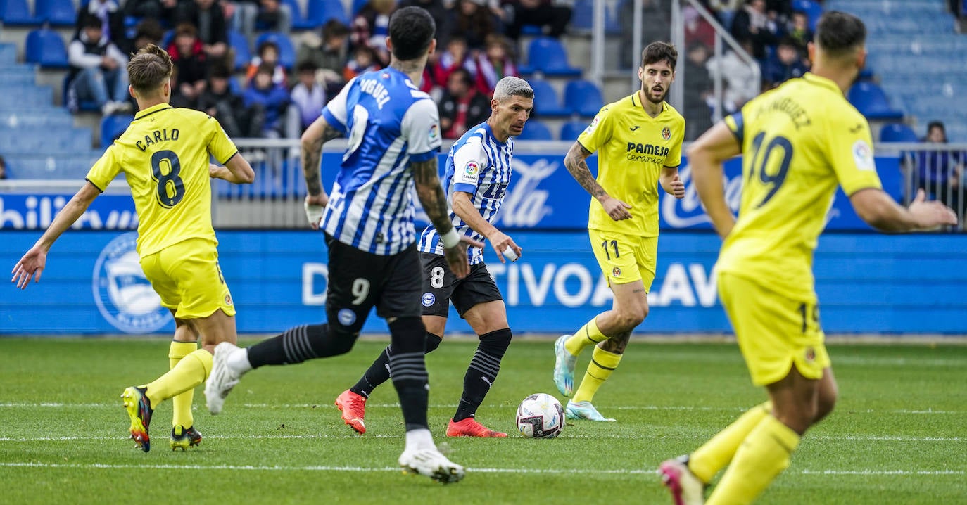 Fotos: Las mejores imágenes del Alavés - Villarreal &#039;B&#039;