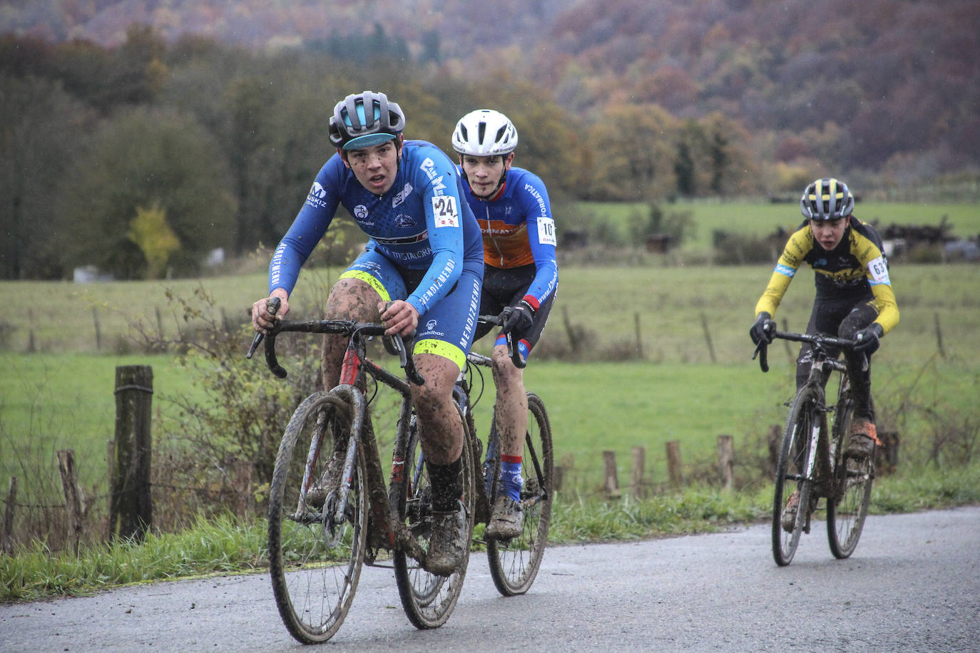 Fotos: Sánchez y Odriozola dominan en Amézaga